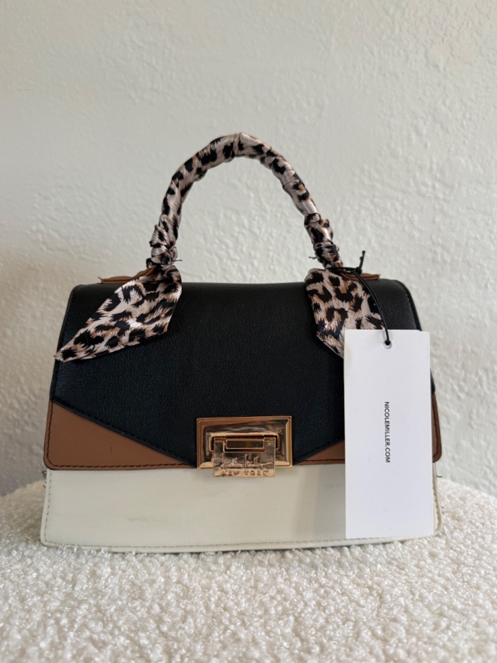 NWT 🐆 Nicole Miller - Colorblock Bag with Leopard Scarf Wrapped Handle 💼